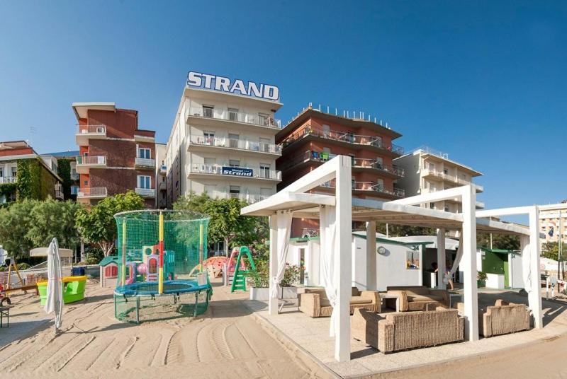 Strand Hotel Gabicce Mare Esterno foto