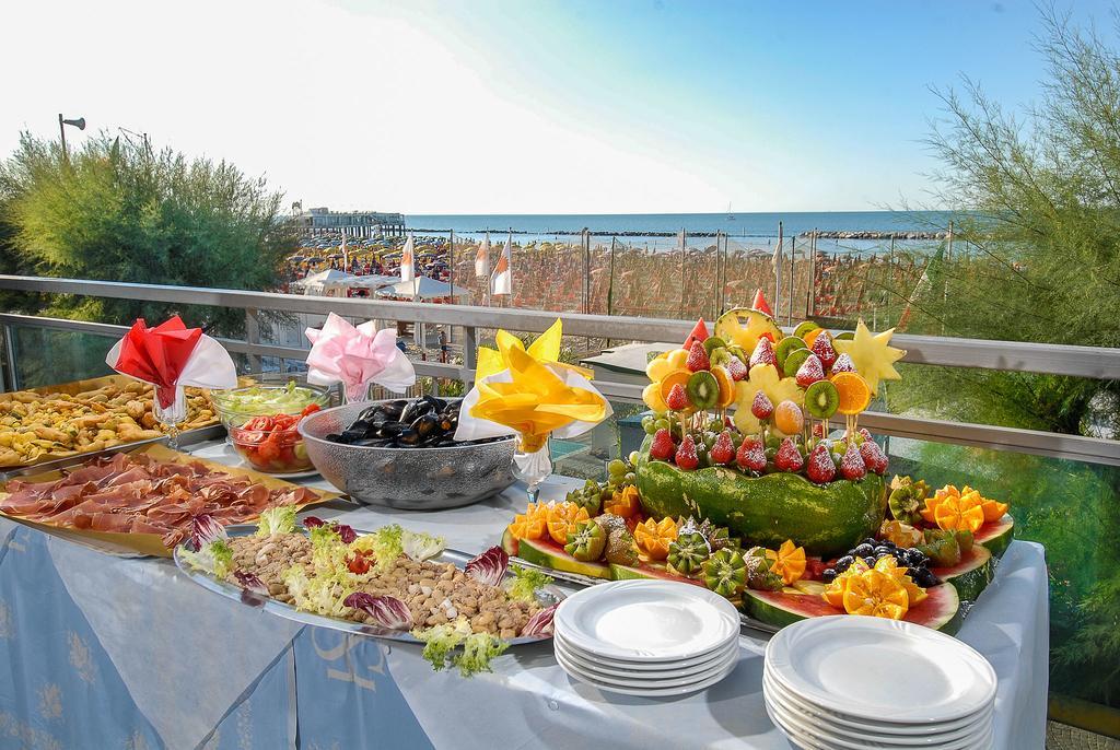 Strand Hotel Gabicce Mare Esterno foto
