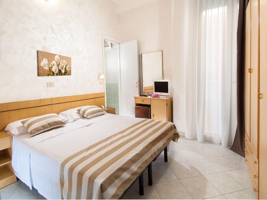 Strand Hotel Gabicce Mare Esterno foto